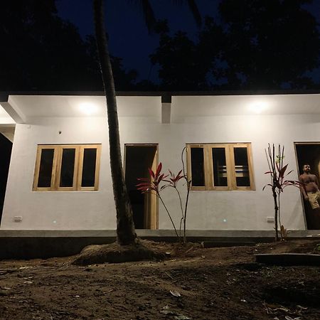 Hidden Well Hiriketiya Hostel ดิคเวลลา ภายนอก รูปภาพ