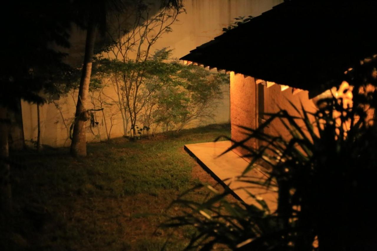 Hidden Well Hiriketiya Hostel ดิคเวลลา ภายนอก รูปภาพ