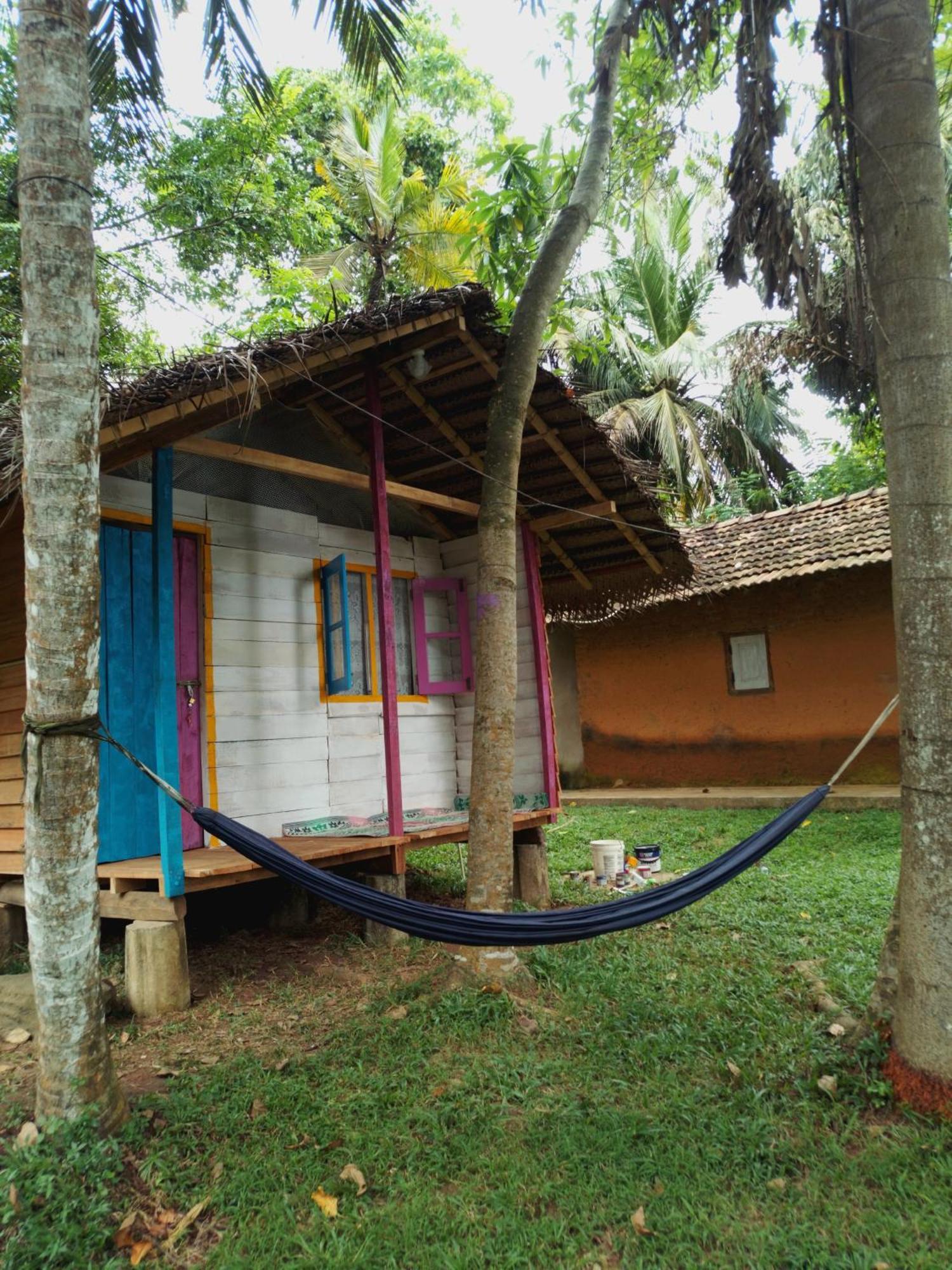 Hidden Well Hiriketiya Hostel ดิคเวลลา ภายนอก รูปภาพ