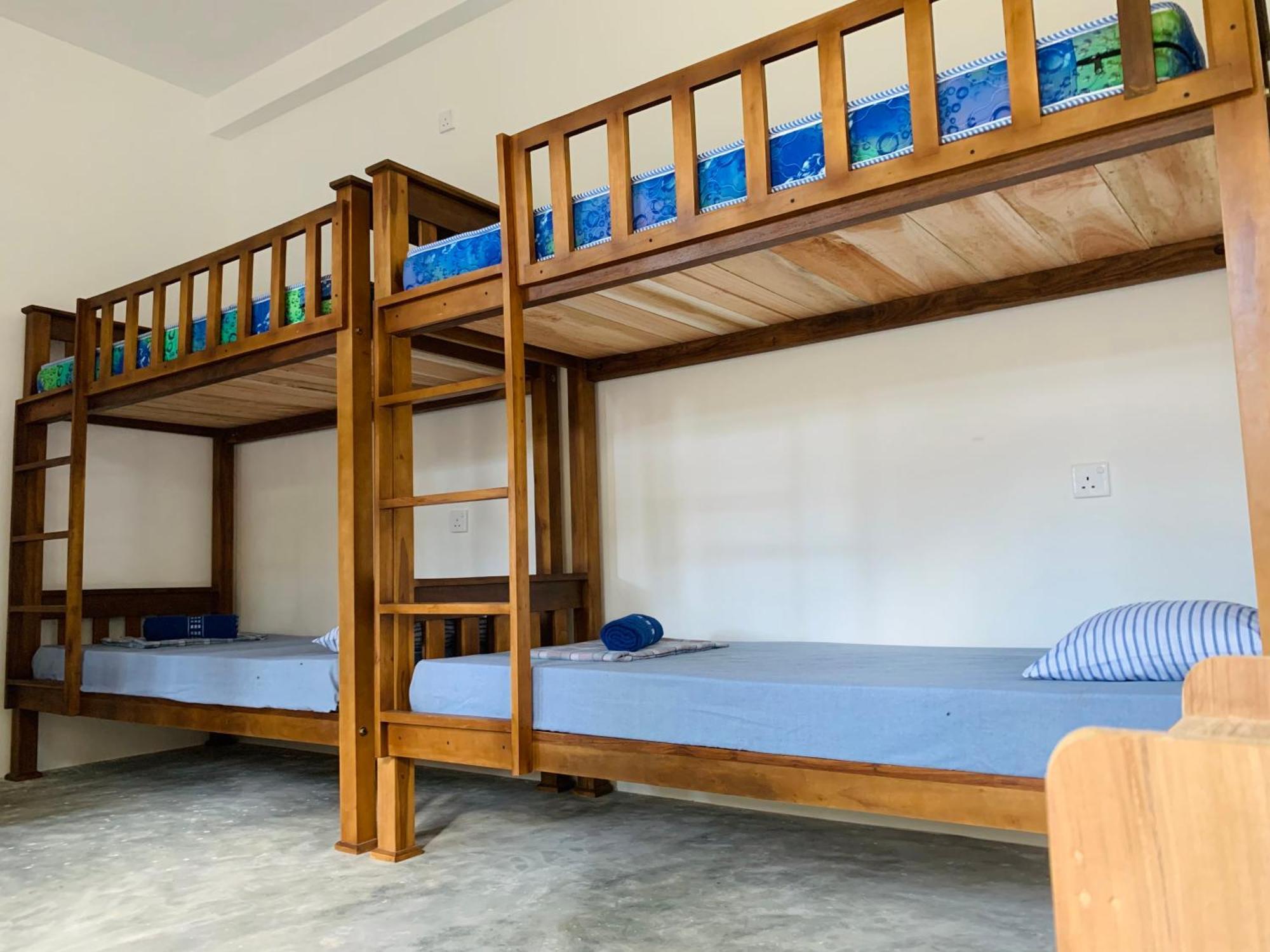 Hidden Well Hiriketiya Hostel ดิคเวลลา ภายนอก รูปภาพ