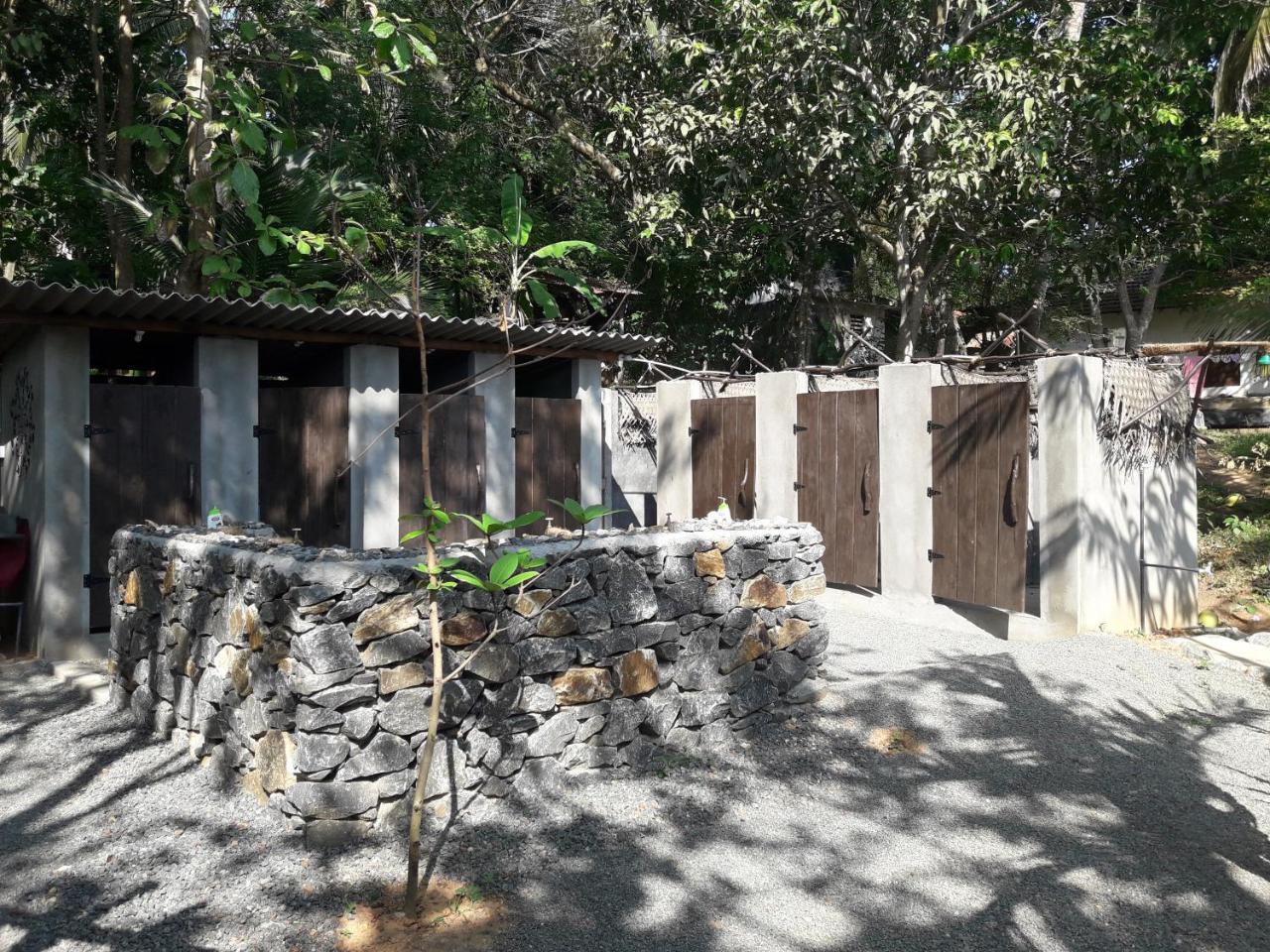 Hidden Well Hiriketiya Hostel ดิคเวลลา ภายนอก รูปภาพ